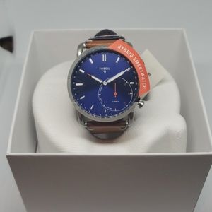 Buy FTW1151 Q Commuter Smartwatch for Men online | Looksgud.in